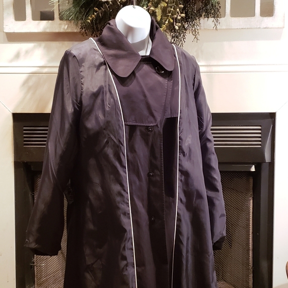 London Fog Black Hooded Trench Coat - Picture 5 of 7